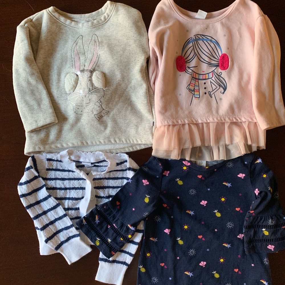 Gap Girls’ tops (a lot of 4) used size 2T